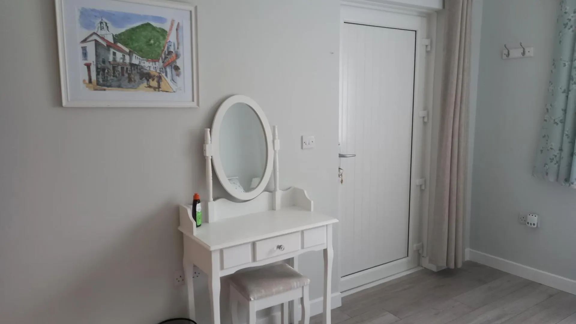 Teach Mary Apartment Belfast 0*,